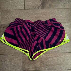 Nike Women's Neon Pink and Black Patterned Shorts